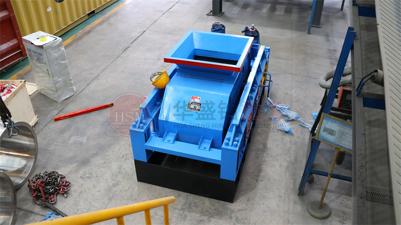 大型對輥制砂機 大型對輥制砂機